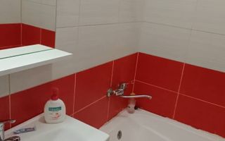 Închiriez apartament 2 camere ,Str Tineretului - Poză 6