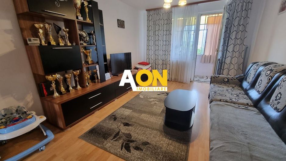 Apartament decomandat cu 3 camere, balcon, Ampoi 1 - Poză 1