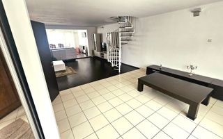 Casa Individuala cu 4 camere si garaj, zona Strand - Poză 3