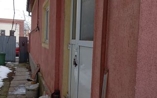 BRASADAS vinde casa 2 cam cu intrare comuna zona CENTRALA. - Poză 4