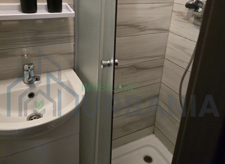 # De vanzare camera cămin 12 mp bularga wc dus,în casa - Poză 8