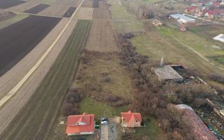 Teren de 444 mp la intrare în Chișineu Criș - Poză 1