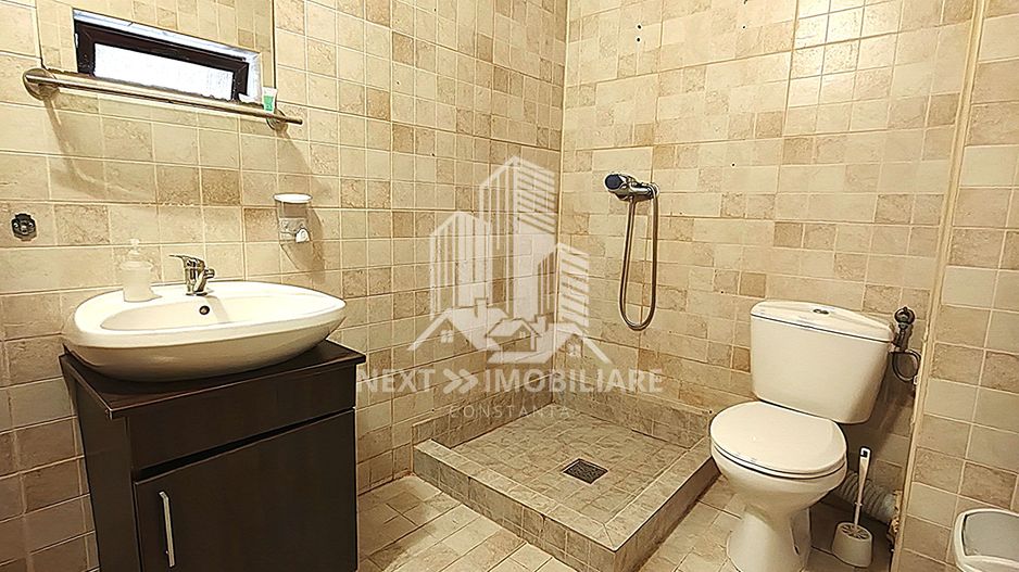 Pensiune Eforie Nord 17 camere plus spatiu comercial - Poză 16