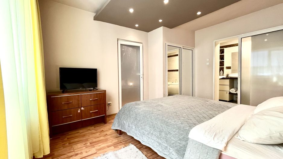 Apartament 2 camere, modern, zona Central- Medicina - Poză 8