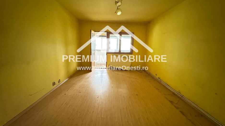 Apartament cu 3 camere decomandat - Poză 5