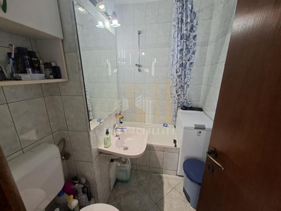 Apartament 3 camere semidecomandat Apolo Brasov - Poză 14