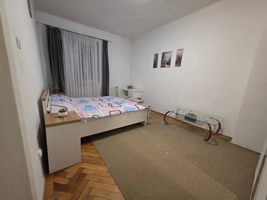 Apartament 1 Camera De Inchiriat | Central | Etaj Interemediar | Decomandat - Poză 2