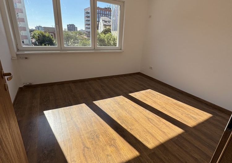 apartament ultra central Dinamo Igp - Poză 1