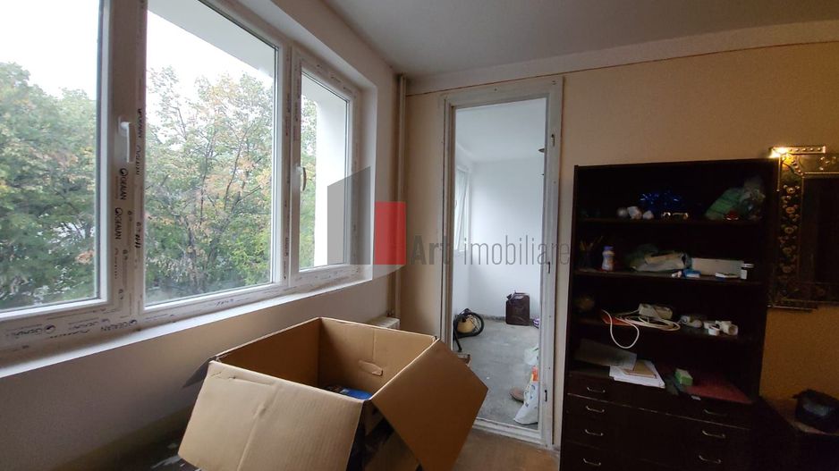 Apartament 3 camere 50m Metrou N. Grigorescu - Poză 8