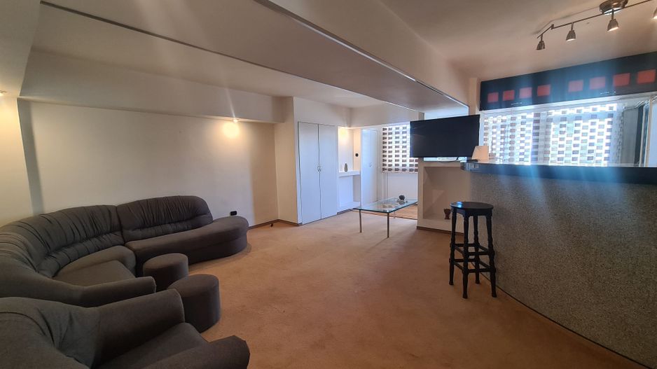 3 camere 93 mp 2/7 Calea Bucuresti - Vodafone - Poză 5