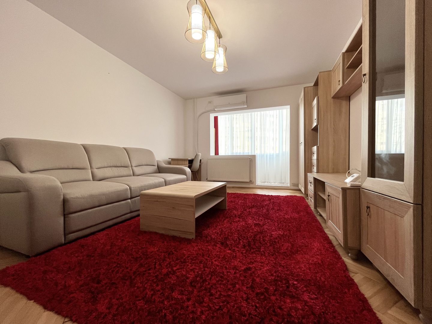 Apartament elegant si spatios – 2 Camere, Etaj 1, Girocului – Drubeta - Poză 1