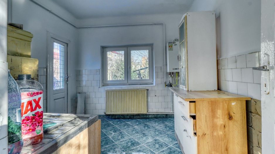 Centru- Casă boierească individuală- 5 camere si  451 mp teren - Poză 26