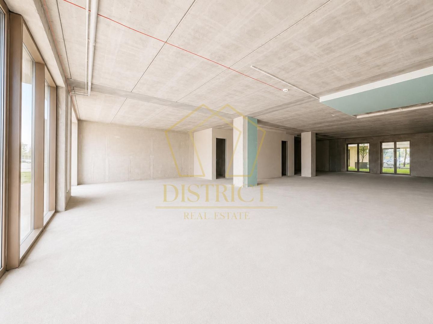 Spatiu comercial de 178mp | SAD | Central - Poză 1