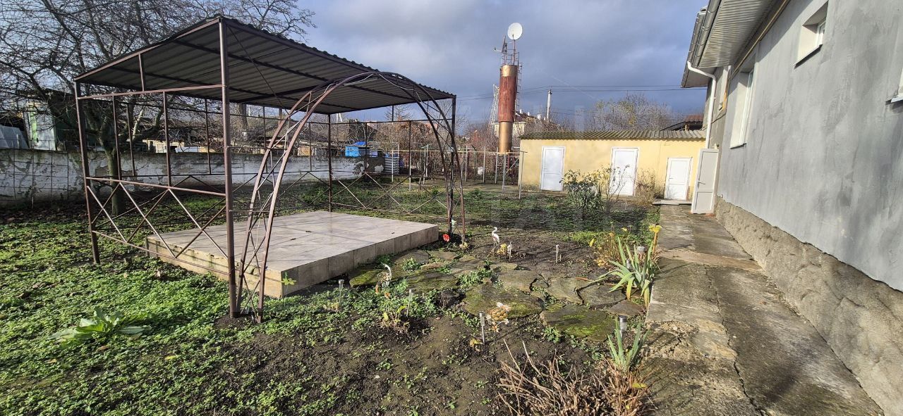 Vânzare, casă,  2 nivele, 4 camere, strada Vasile Lupu, Drochia - Poză 1