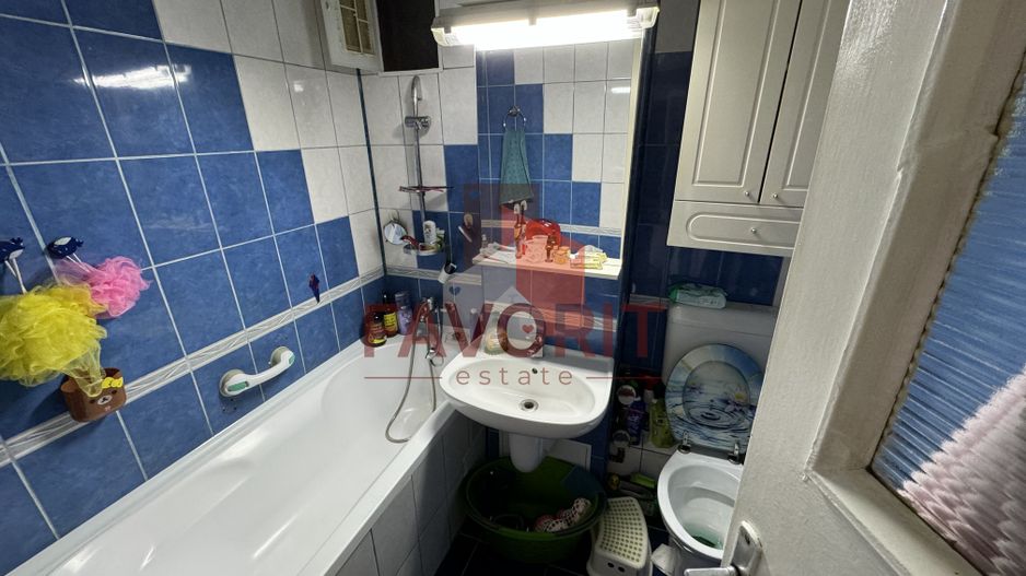 Etaj intermediar. Pozitie excelenta. Boxa in CF - Poză 16