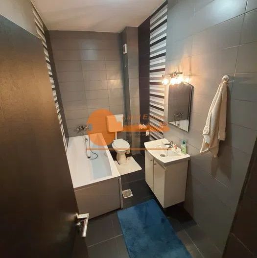 Garsonira la 10 minu de Metrou Gorjului ( Bloc din 2011) - Poză 4