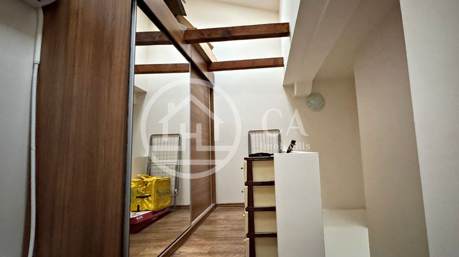 Apartament de vânzare cu 3 camere în zona Nufârul, Oradea - Poză 11