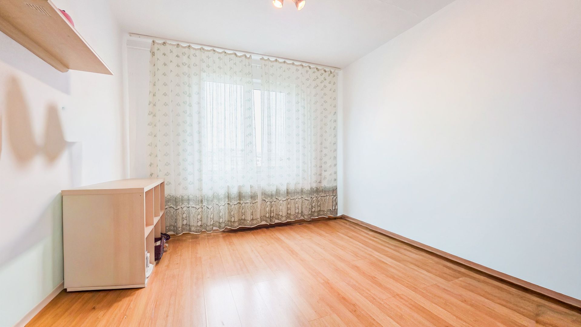 Apartament 3 camere decomandat, 2 băi, Strada Moinești 14 - Poză 7