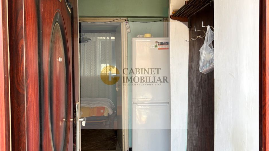 2 camere | Cismigiu  | Decomandat | De renovat - Poză 1