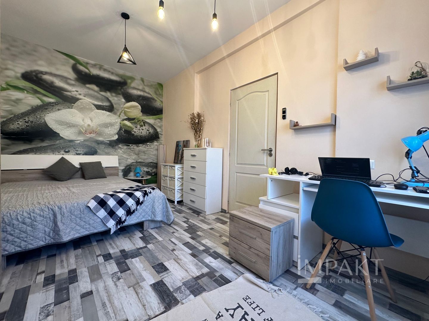 Cladire mixta in zona UMF – Ideala pentru investitie - Poză 1