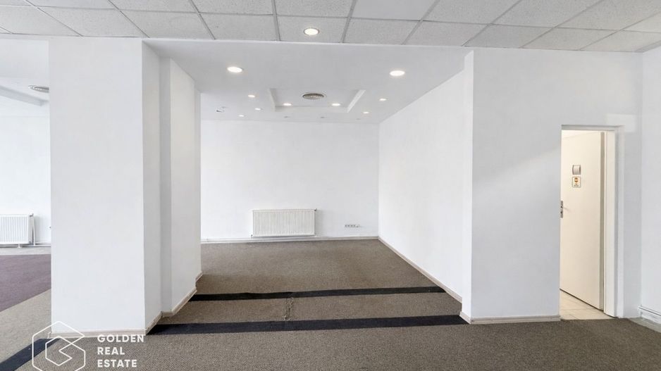 Spațiu comercial de închiriat, Bd. 16 Decembrie 1989 - 104 mp, vitrina 13 m - Poză 5