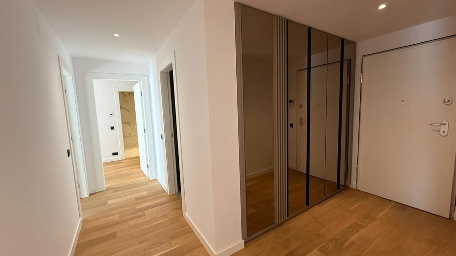 Apartament 4 camere cu vedere panoramică | One Herăstrău Towers - Poză 33