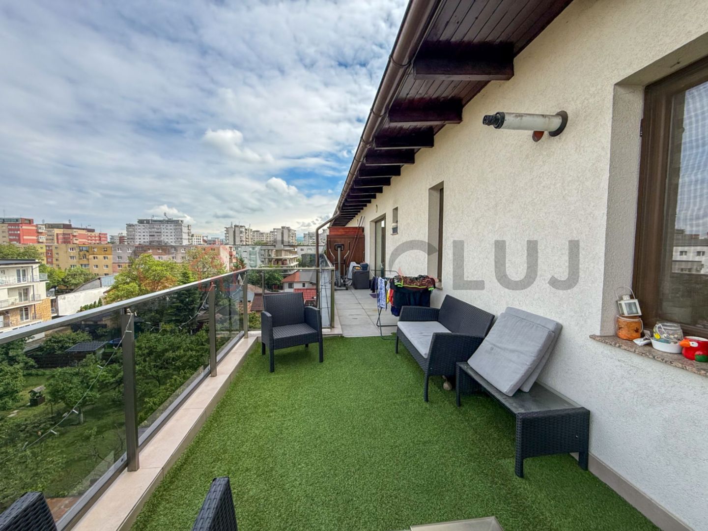 2 camere, 2 bai, terasa de 30 mp si view, zona Fabricii de Zahar - Poză 3