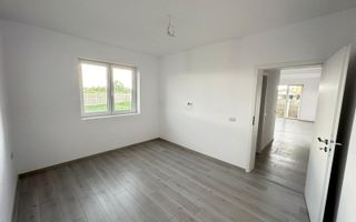 Bloc nou cu finisaje superioare. Etaj intermediar. Loc de parcare - Poză 4