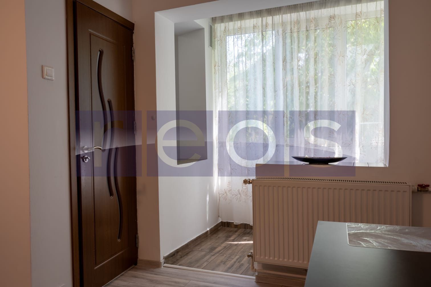 VÂNZARE GARSONIERĂ | ZONA TITAN | MOBILATA ȘI UTILATA - Poză 5