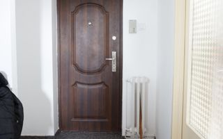 Apartament cu 3 camere de inchiriat zona centru nou - Poză 9