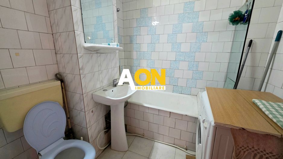 Apartament 2 Camere Decomandat Zona Cetate - Poză 8