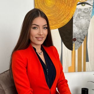 Ioana Ghinda - Agenția Imobiliară AI