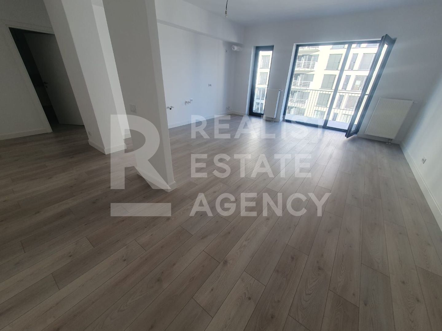 Apartament 2 camere la Silk District - Poză 6