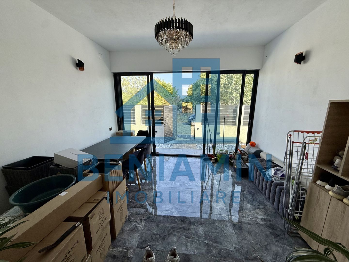 Casa parter lux - materiale premium - 214mp - 635mp teren - Metro - Poză 11