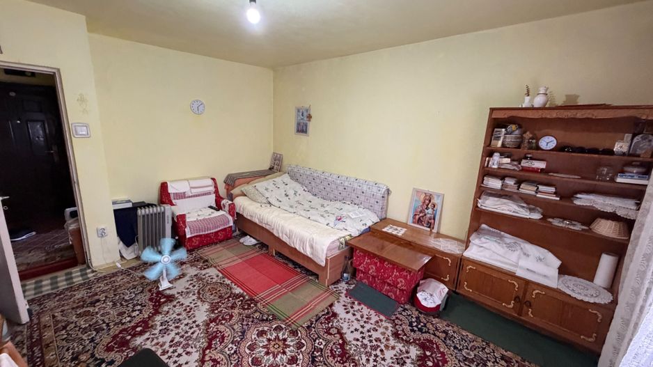 Apartament 1 camera, decomandat - Cugir - Poză 1