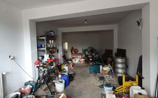 Casa cu 7 camere, 2 spatii comerciale, pretabila pt. birouri, Centru - Poză 20