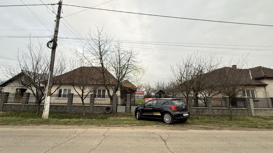 !OFERTA!De vanzare Casa cu Teren 6500MP Strada Principala - Poză 2