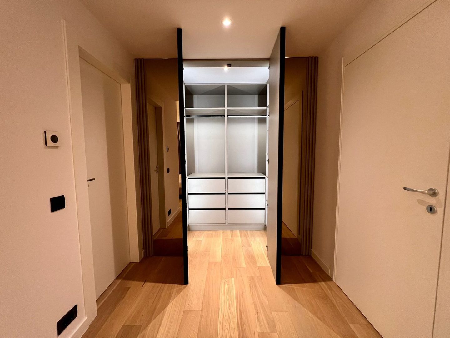 Inchiriere apartament 4 camere | One Herastrau Towers - Poză 11