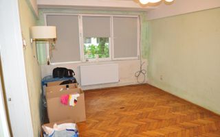 De vanzare apartament 2 camere, Centru - Poză 8