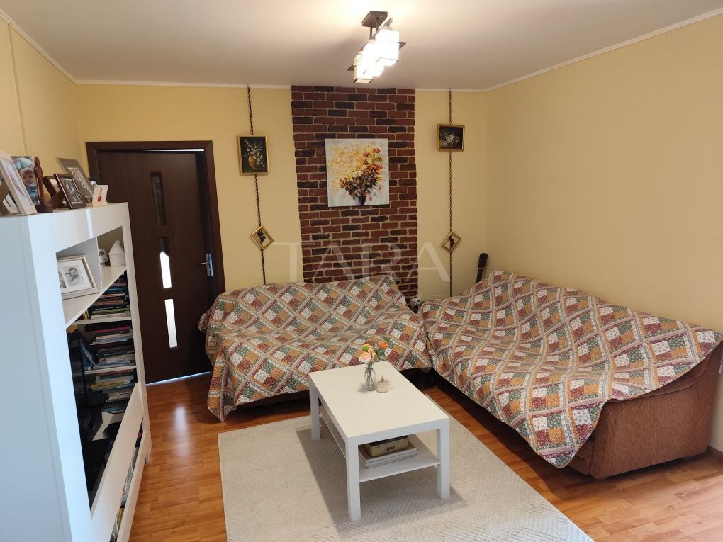 Apartament cu 3 camere de vânzare – zona Florilor, Florești. - Poză 1