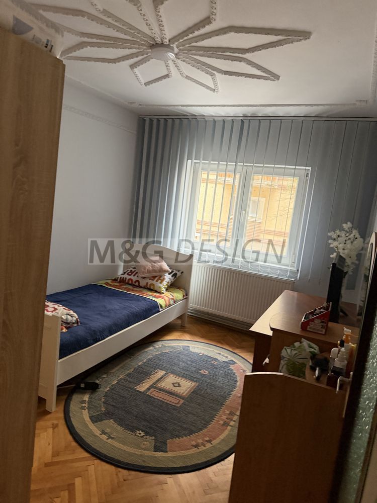 Apartament 3 camere Lipovei parter cu balcon - Poză 3