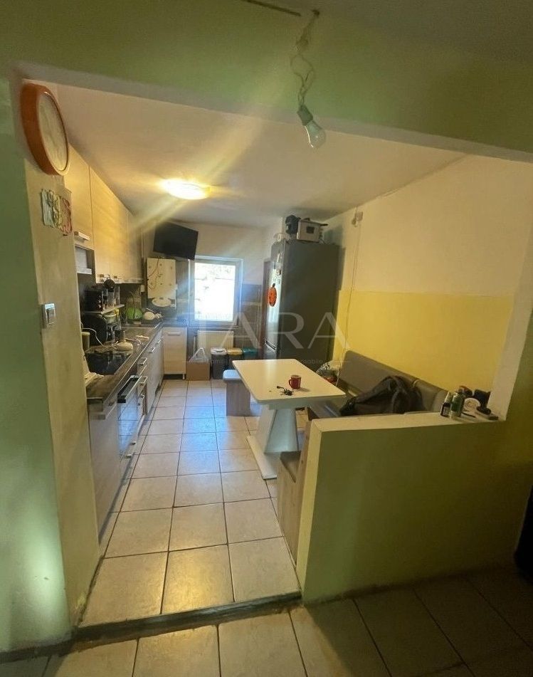 Apartament cu 3 camere în Baciu - Poză 2