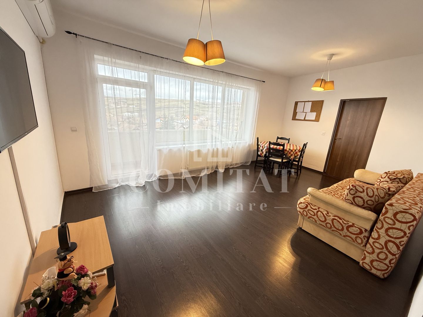 Apartament cu 2 camere | Loc de parcare | Zona centrală - Apahida - Poză 1