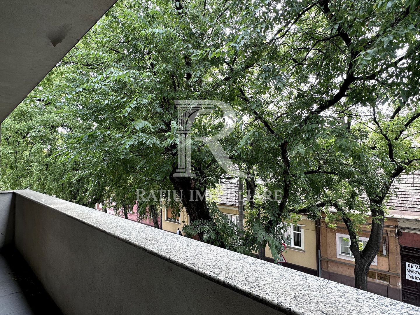 Apartament cu 3 camere | Ultracentral | Oradea - Poză 11