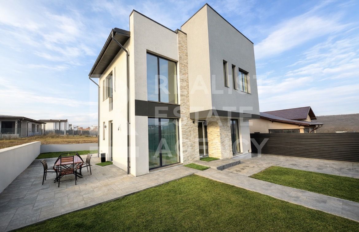 Casă de vânzare în Rediu, Iași | P+1E | 113,55 mp utili, teren 515 m - Poză 1