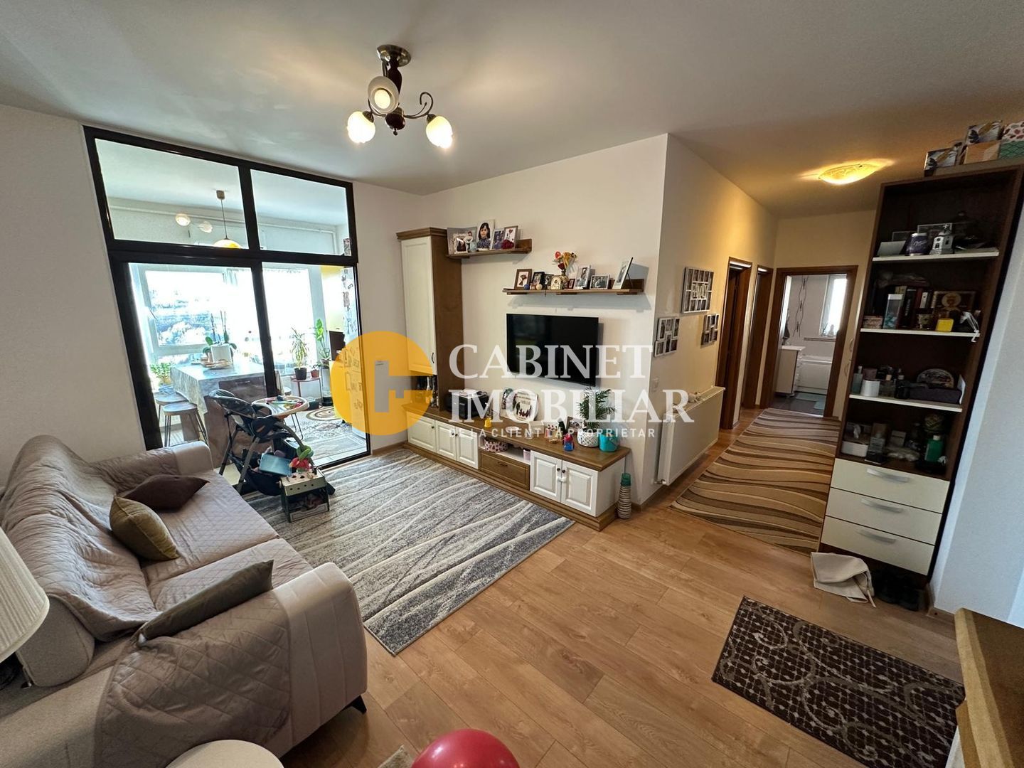 Apartament 3 camere DECOMANDAT - PACURARI - Poză 1