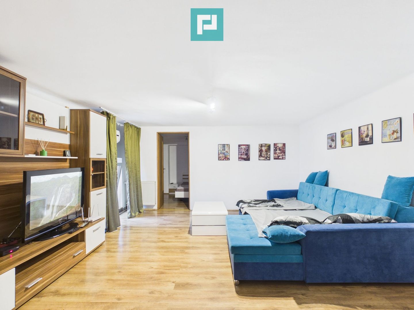 Apartament două camere Bulevardul Revoluției - Poză 4