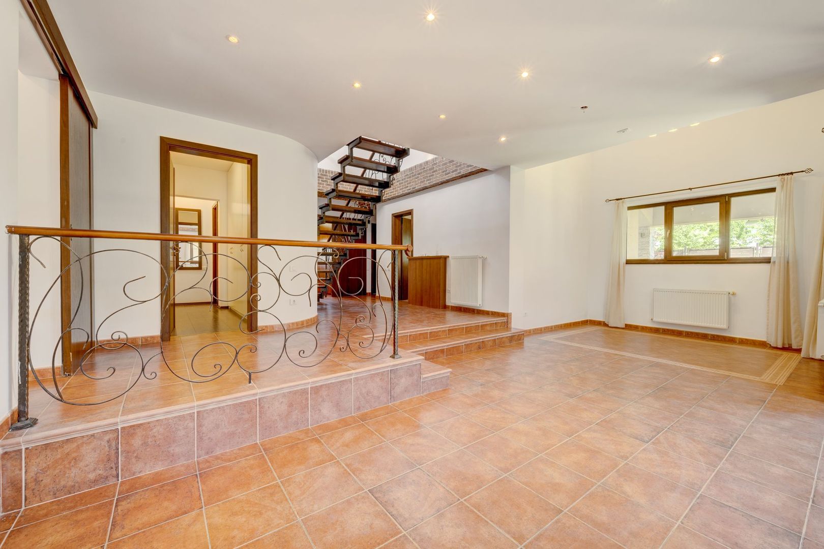 2 Vile individuale in Paradisul Verde P+M, caramida, ideal familii - Poză 67