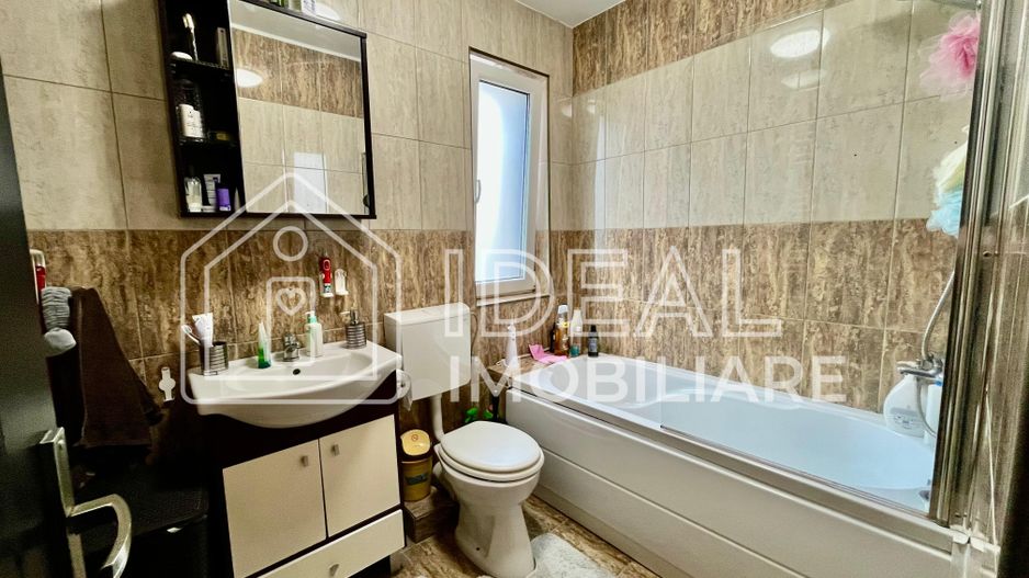 Casă tip Cvadruplex în Cartierul Zăvoi - Poză 17