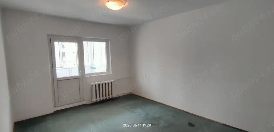 De inchiriat apartament nemobilat 3 camere decomandate Panduri, zona foarte buna - Poză 5